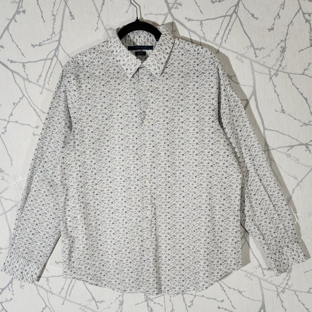 Perry Ellis White Animals Reptiles Printed Button Front Shirt